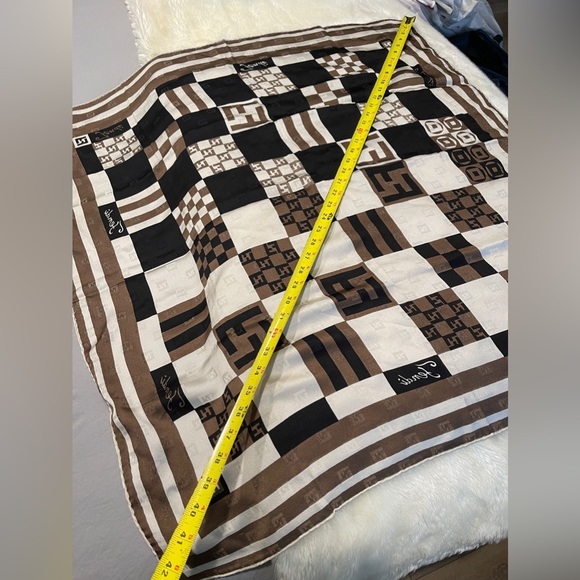 FENDI Logo Cube Print Vintage Scarf - Picture 14 of 15